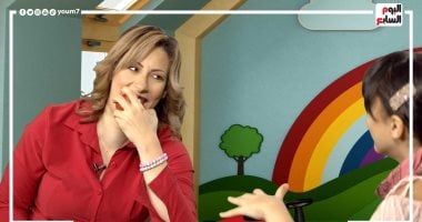 لعبة تحدى الأكل فى حلقة جديدة من برنامج "أنا ومامتى"