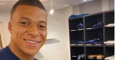 كيليان مبابى يكافئ نفسه بحذاء جديد بعد فشل مفاوضاته مع ريال مدريد