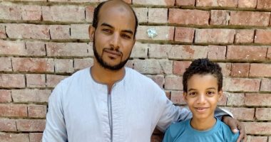 رجال الشرطة يعيدون طفلا لوالده بالأقصر بعدما ضل طريقه إلى اختبارات أحد أندية أسوان 