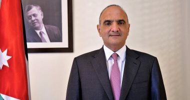 الأردن يمنع غير المطعمين ضد كورونا من دخول المنشآت العامة