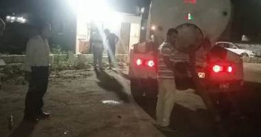 رفع مياه الصرف المتراكمة أعلى نفق أبو الريش بالزقازيق فى الشرقية.. صور
