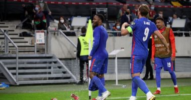 فيفا يصدر بيانا ضد العنصرية أمام منتخب انجلترا.. وبوريس جونسون يعلق