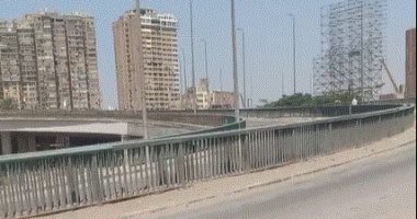 المرور يغلق شارع البحر الأعظم جزئيا بسبب تركيب كمر معدنى لمدة يومان