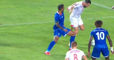 منتخب تونس يفشل فى اختراق دفاعات غينيا الإستوائية بالشوط الأول (0-0)