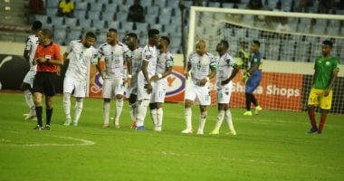 انقطاع التيار الكهربائي في تدريب منتخب غانا قبل مواجهة نيجيريا.. فيديو