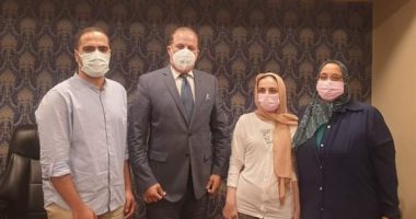 التعليم العالى: تطعيم 124 مبعوثا للدراسة بالخارج ضد فيروس كورونا