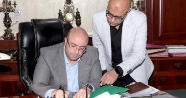 محافظ بنى سويف يعتمد نتيجة قبول 307 طلاب بمدارس التمريض للعام الدراسى الجديد
