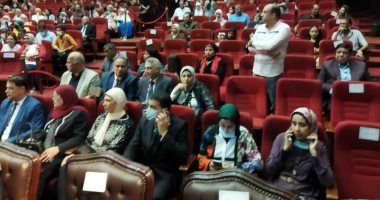 وزيرة الثقافة تشهد احتفالية دار الأوبرا المصرية في بورسعيد.. صور