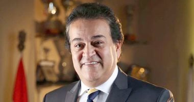 "الصحة" تعلن وصول 784 ألفًا و280 جرعة من لقاح موديرنا.. خالد عبد الغفار: مصر نجحت فى توفير لقاحات كورونا.. والفاكسين جرعتان يفصل بينهما 21 يوما.. وخالد مجاهد: اللقاحات آمنة والسبيل الأمثل للوقاية من الفيروس