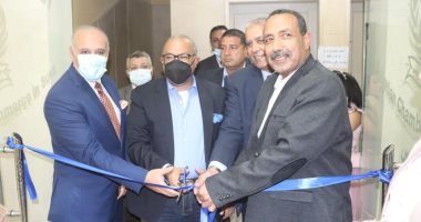 التموين تبحث آليات بدء تنفيذ أول منطقة تجارية بالسويس باستثمارات 800 مليون جنيه وتوفر 4 آلاف فرصة عمل مباشرة وغير مباشرة.. تفتتح أول مركز إقليمى للعلامات التجارية.. ومدة الحصول على الخدمة لا تتجاوز 20 دقيقة