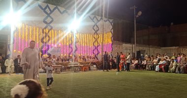 تكريم 25 طفلا من حفظة القرآن و75 من المتفوقين علميا ورياضيا ببنى سويف.. فيديو