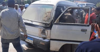 السيطرة على حريق سيارة أمام مستشفى الكرنك ورفع 7 طن مخلفات بمدينة الأقصر