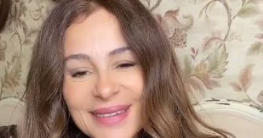 كارول سماحة تكشف طرح أحدث أغنياتها قريبًا وتأخير ألبومها بسبب الأوضاع فى لبنان