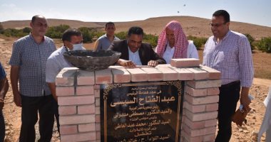 محافظ مطروح يضع حجر أساس سد وادى إسماعيل بتكلفة 11 مليون جنيه.. صور وفيديو