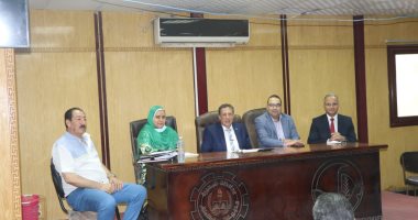 تعليم البحيرة تفعل مبادرة رئيس الجمهورية وتضع خطة لتوزيع الوجبات المدرسية