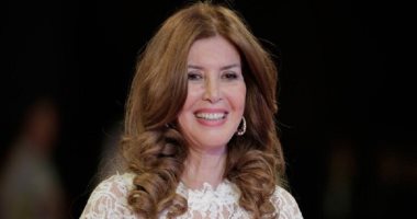 ميرفت أمين بطلة حكاية  "حكايتى مع الزمان" من مسلسل "إلا أنا"