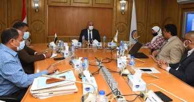 اجتماع موسع لمحافظ قنا لبحث إنتاج الغاز الحيوى "بيوجاز" من مخلفات الأمن الغذائى