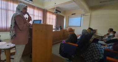 صيدلة حلوان تنظم تدريبا عمليا للطلاب على ممارسة التغذية العلاجية