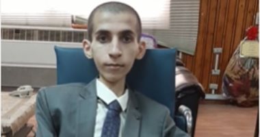 شباب يفرح القلب.. 10 معيدين جدد بحقوق الزقازيق ورسالة من عميد الكلية.. لايف
