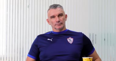 جلسة خاصة بين كارتيرون ولاعبى الزمالك وتدريبات فى الجيم