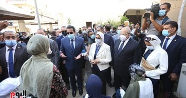 التعليم العالى: لدينا 160 مركزا للتطعيم بلقاح كورونا بالقاهرة وبعض الجامعات المحيطة