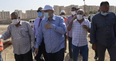 محافظ أسيوط يتفقد أعمال إنشاء مجمع الخدمات بقرية دشلوط بديروط ضمن "حياة كريمة"