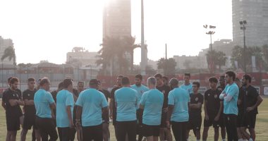 موسيماني يبدأ تصحيح أخطاء الأهلي عقب خسارة السوبر