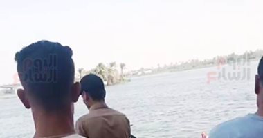 بعد 9 أيام من البحث بالنيل.. العثور على جثمان الفتاة "منة" أمام قريتها ببنى سويف.. الأهالى اصطفوا لتوديعها والآلاف يشيعون جنازتها.. ابن عمها: أختى رأتها فى المنام قبل وفاتها ولحقت بها.. والحزن يخيم على القرية