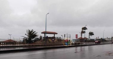 أمطار خفيفة وانخفاض درجات الحرارة ببئر العبد وتكاثر السحب بسماء العريش