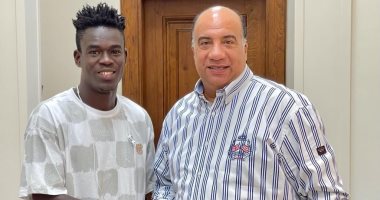 الاتحاد السكندرى يتعاقد مع المهاجم الغانى بنجامين بواتينج 3 مواسم.. صور  
