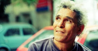 100 صورة .. محمد عفيفى مطر  المبدع صانع "رباعية الفرح"