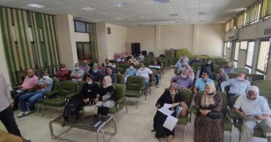 رئيس جهاز "برج العرب الجديدة" يلتقي سكان المدينة لبحث مقترحاتهم ومشاكلهم 