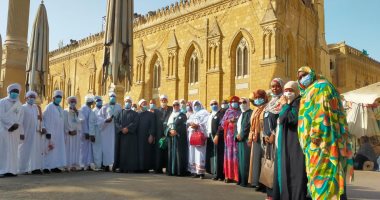 الأوقاف تنظم زيارة لأئمة وواعظات السودان لمسجد الحسين والجامع الأزهر.. صور