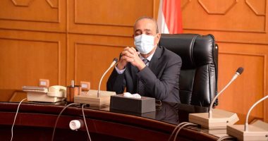 محافظ الإسماعيلية يناقش استعدادات استقبال فصل الشتاء