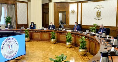 مدبولي: توجيهات من الرئيس بشمول التغذية المدرسية العناصر المتكاملة للطلاب.. صور