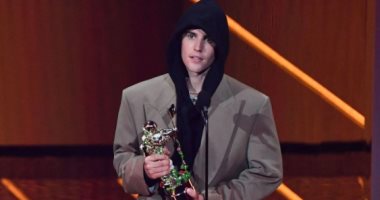 تعرف على القائمة الكاملة للفائزين بجوائز الـ MTV الموسيقية