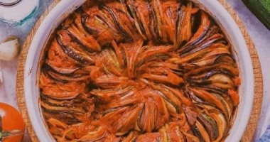 طريقة عمل الراتاتوى المشهورة باسم "الخلطبيطة بالصلصة"  للأطفال وعشاق ديزنى