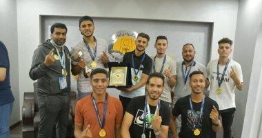رئيس جامعة الوادى الجديد يكرم الفائزين بكأس ملتقى الجامعات الحدودية فى جامعة العريش