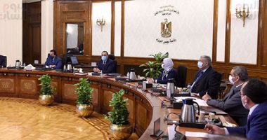 رئيس الوزراء يؤكد أهمية سرعة إنهاء تلقى المسجلين للقاحات كورونا فى أقرب وقت