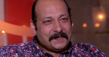 محمد ثروت مع رامز جلال فى فيلمه "نصى الحلو"