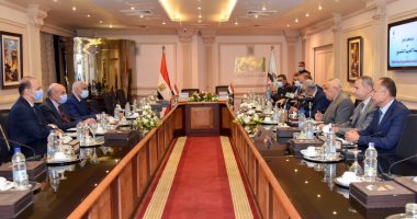 العربيه للتصنيع ومعهد تكنولوجيا السيارات يتعاونان فى دعم المشروعات البحثية