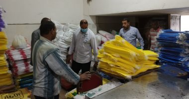 التحفظ على 19 طن جبنة غير صالحة وتحرير 9 محاضر متنوعة بحملة تموينية بدسوق ..صور