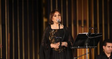 عفاف راضى تتألق بعد غياب فى ذكرى بليغ حمدى على مسرح النافورة