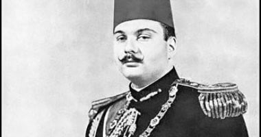 سعيد الشحات يكتب: ذات يوم.. 17 سبتمبر 1944.. الملك فاروق يفاجئ أم كلثوم بحضور حفلها فى النادى الأهلى لإغاظة النحاس باشا.. ويمنحها نيشان الكمال وغضب بين نساء العائلة الملكية