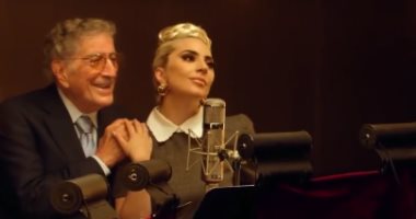 ليدي جاجا وتونى بينيت فى كواليس كليب Love for Sale.. فيديو