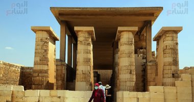 الحياة تعود لمقبرة الملك زوسر بسقارة