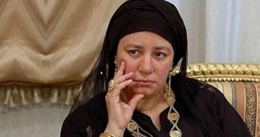 فاطمة كشرى ولا وداد فى هيستريا.. مين عبلة كامل فى حياتك؟