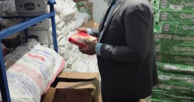 ضبط كمية من اللحوم غير صالحة للاستهلاك الآدمي وتحرير 4 محاضر بأسوان.. صور