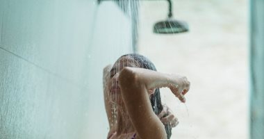 وصفات طبيعية لتنظيف الشعر بدل الشامبو.. مش هتكلفك كتير