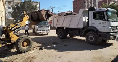رفع 2056 طن مخلفات وحملات نظافة مكثفة بمراكز ومدن كفر الشيخ.. صور